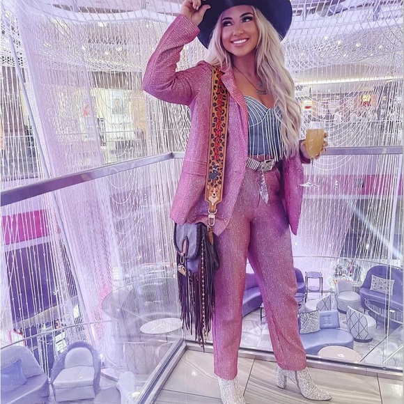 Pink glitter Suit blazer and pants set - Picture 3 of 3